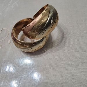 14kt Solid Gold Earring